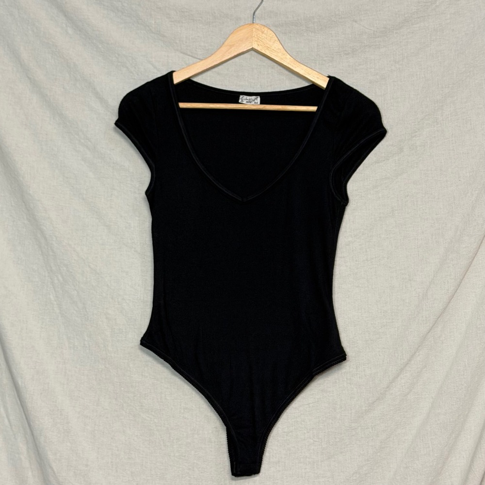 Free People Intimately Weekend Vibe Tee Pointelle Black Ribbed Bodysuit Womens S